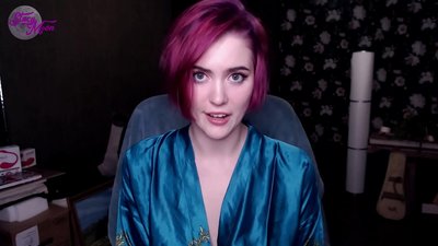 Umarni a kan jerk kashe daga Rasha yarinya a Turanci